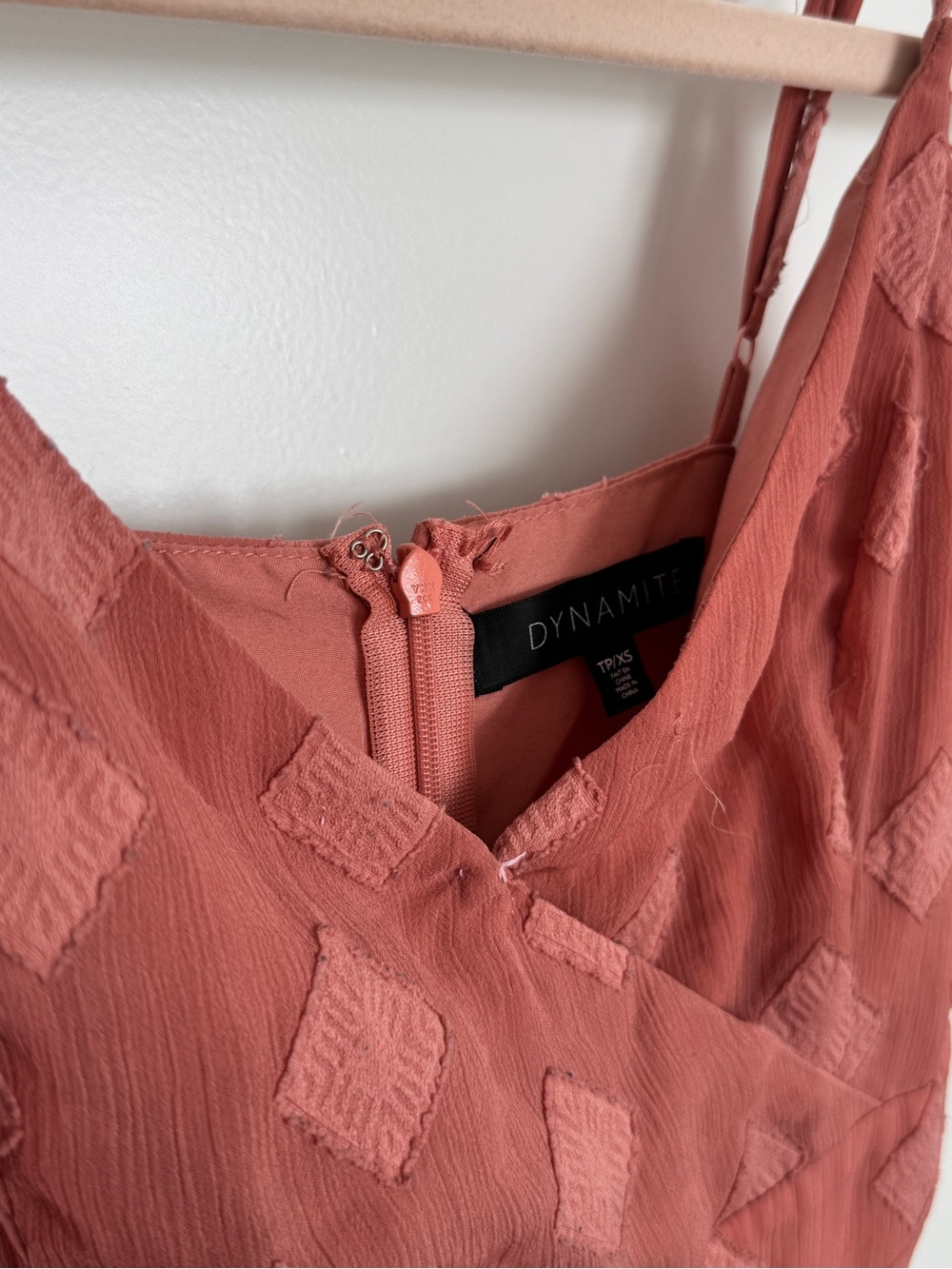 Dynamite Rust-Pink Diamond Pattern Mini Dress - Picture 4 of 5